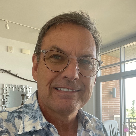 Meet your Posher, Posh - Picture 1 of 1